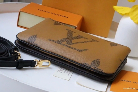 WIS ZIP LOUIS DOUBLE POCHETTE VUITTON 1124